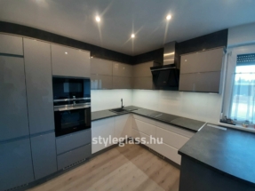 styleglass-konyha-hatfalak_02-scaled_vizjeles