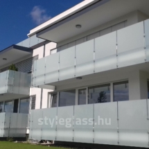 styleglass-korlatok-2-scaled_vizjeles