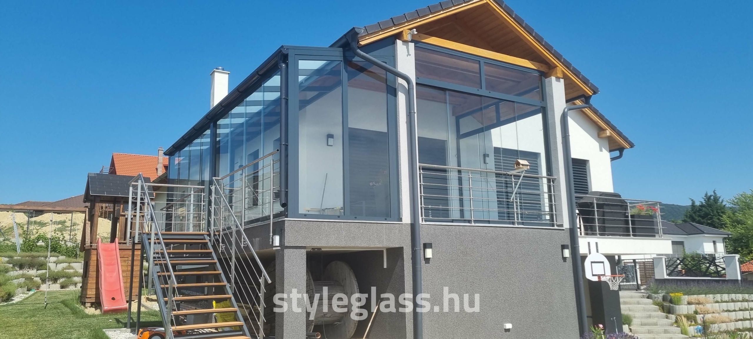 styleglass-teli-nyari-kertek_03-scaled_vizjeles